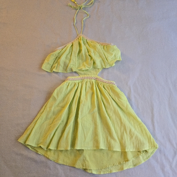 DO+BE Debbie Cut Out Halter Dress Lime Green Mini - Picture 16 of 16